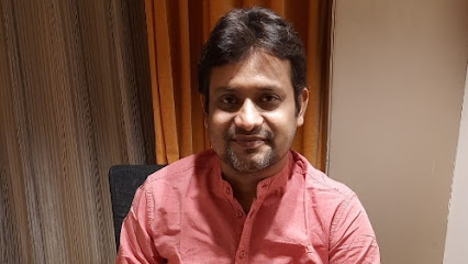 Photo 1 of Dr PRAKASH THAKUR