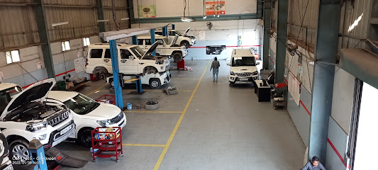 Photo 1 of MAHINDRA CHAPRA KIRAN AUTOMOBILES