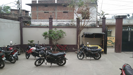 Photo 1 of Dr Niraj Kumar