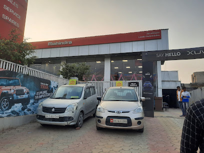 Photo 1 of Mahindra Leader Auto Sales