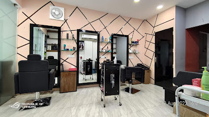 Photo 1 of Blonde And Beyond Unisex Salon
