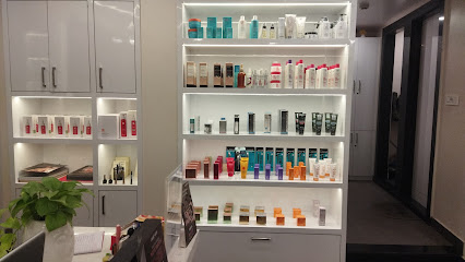 Photo 1 of Lakme Salon